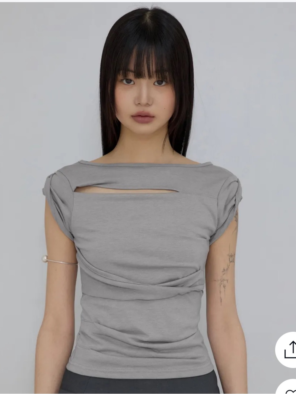 musinsa Gray Cutout Cap-Sleeve Top